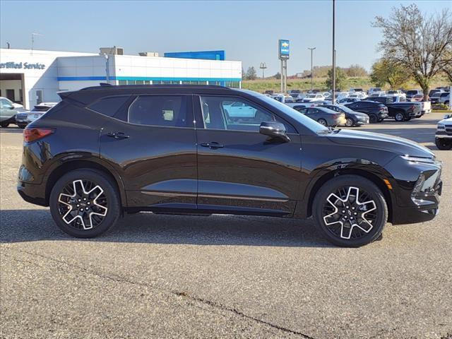 new 2025 Chevrolet Blazer car