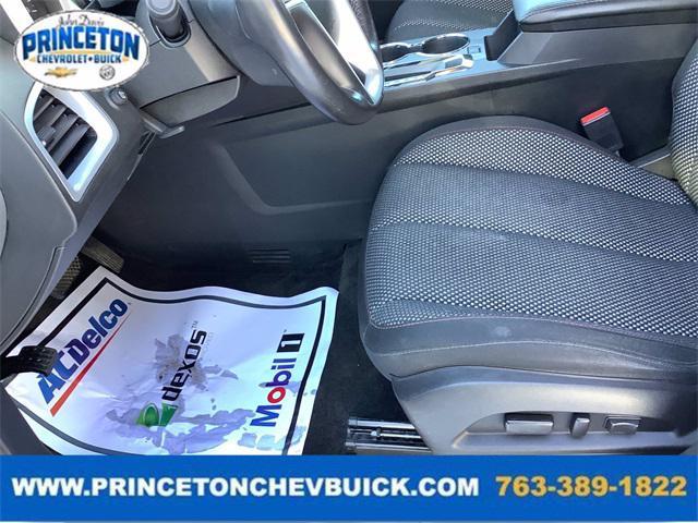 used 2017 Chevrolet Equinox car