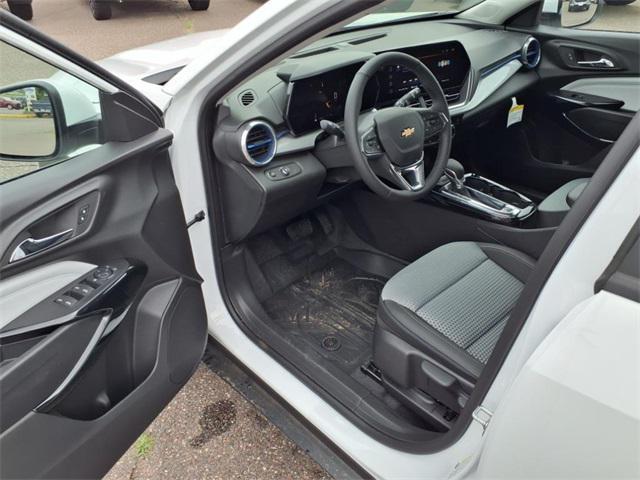 new 2025 Chevrolet Trax car, priced at $24,634