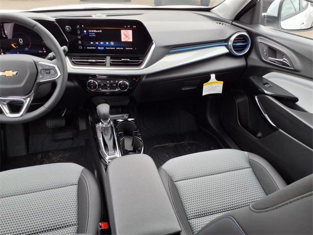 new 2025 Chevrolet Trax car, priced at $24,634