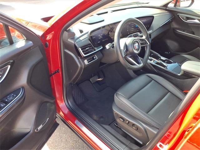 used 2025 Buick Envision car, priced at $30,990