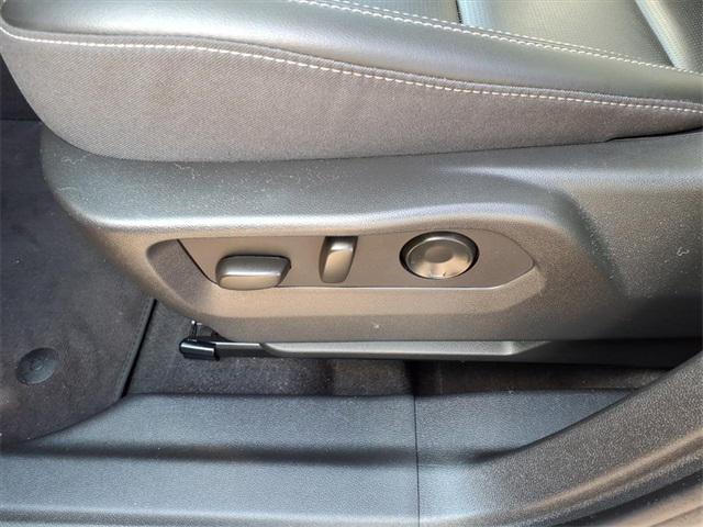 used 2025 Buick Envision car, priced at $30,990