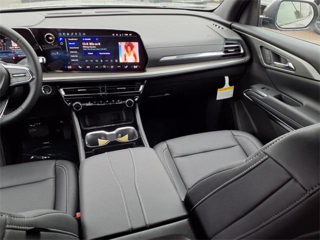 new 2025 Chevrolet Traverse car, priced at $44,657