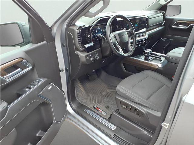 used 2024 Chevrolet Silverado 1500 car, priced at $41,290