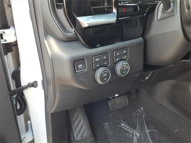 new 2025 Chevrolet Silverado 3500 car, priced at $75,675