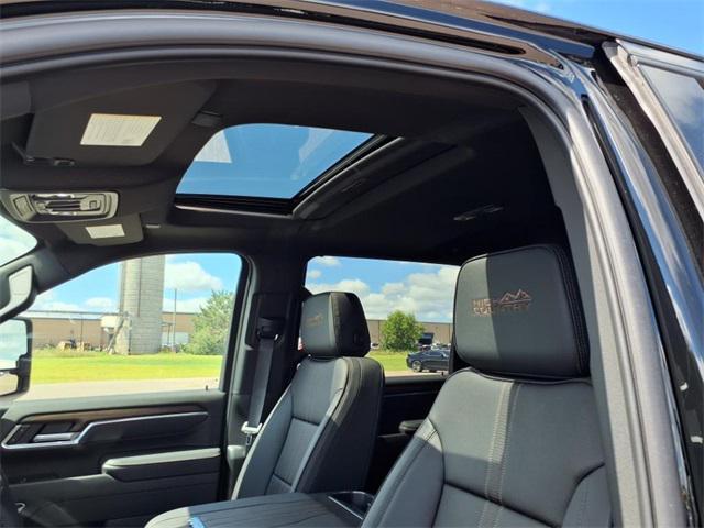 new 2025 Chevrolet Silverado 3500 car, priced at $76,195
