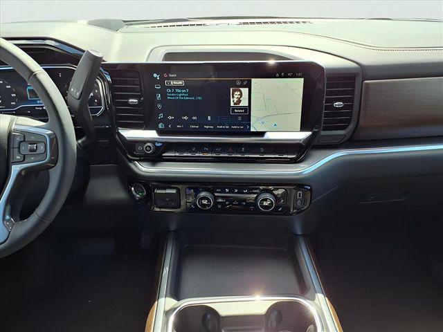 new 2025 Chevrolet Silverado 3500 car, priced at $72,990