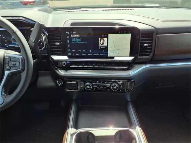 new 2025 Chevrolet Silverado 3500 car, priced at $76,195