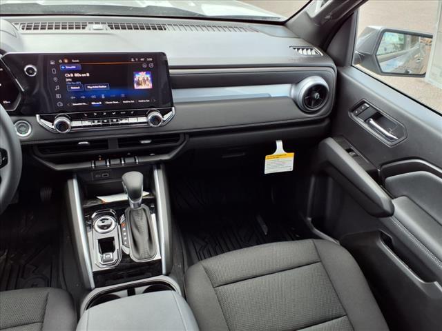 new 2025 Chevrolet Colorado car, priced at $40,697