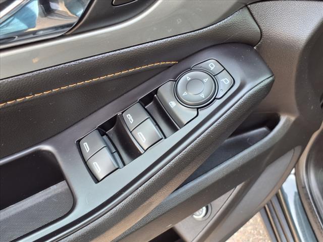 used 2020 Chevrolet Traverse car, priced at $22,290