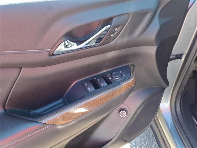 used 2022 GMC Acadia car, priced at $26,990