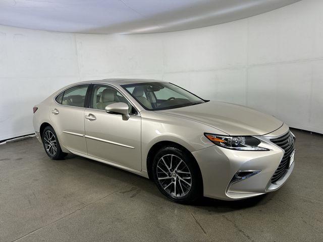 used 2016 Lexus ES 350 car, priced at $21,500