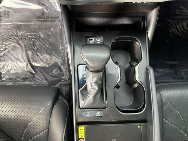 used 2024 Lexus ES 300h car, priced at $42,995