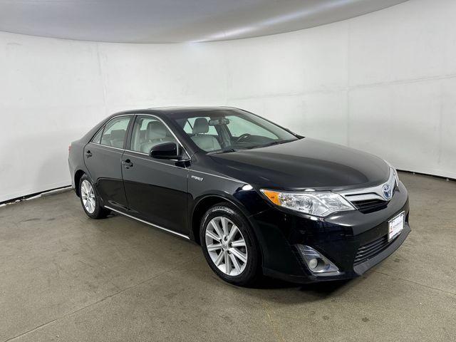 used 2014 Toyota Camry Hybrid car, priced at $14,995