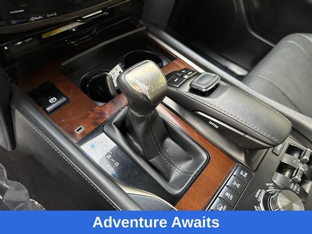 used 2019 Lexus LX 570 car, priced at $47,995