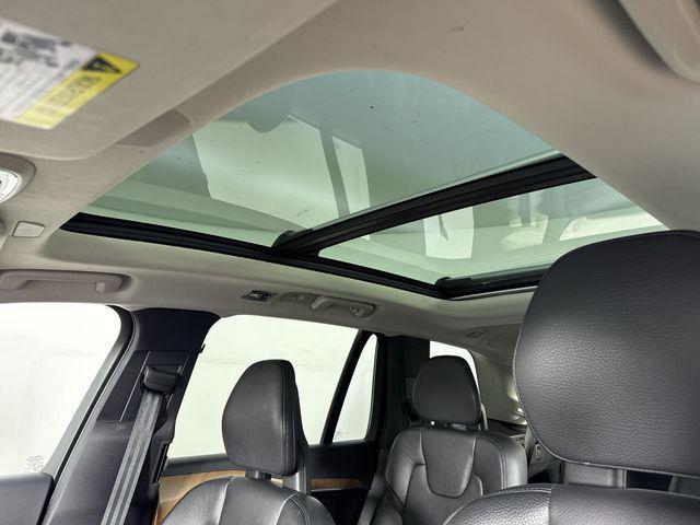 used 2021 Volvo XC90 car, priced at $30,500