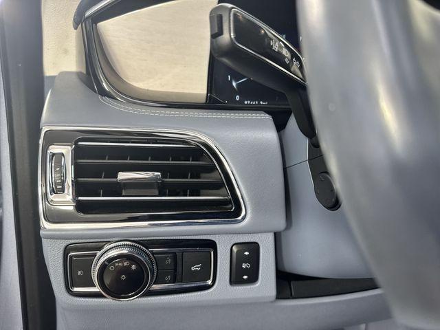 used 2019 Lincoln Navigator L car, priced at $34,995
