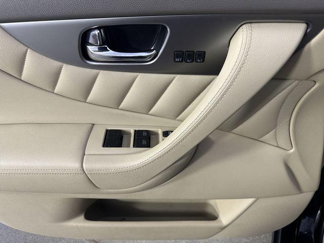 used 2014 INFINITI QX70 car, priced at $13,995