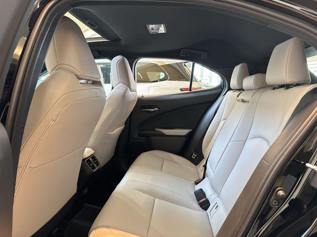 new 2025 Lexus UX 300h car, priced at $45,515