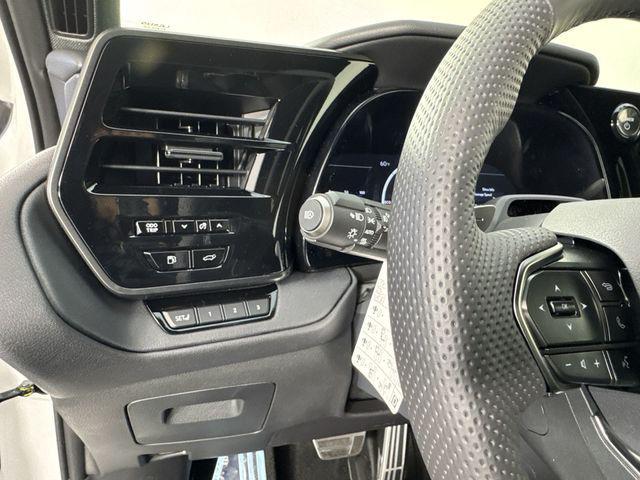 new 2026 Lexus TX 500h car, priced at $72,019