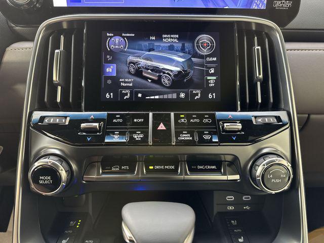 new 2025 Lexus LX 600 car, priced at $115,554