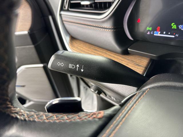 used 2022 Jeep Grand Cherokee car, priced at $32,995