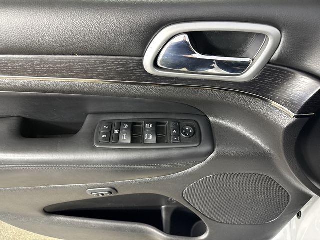 used 2018 Jeep Grand Cherokee car, priced at $19,995