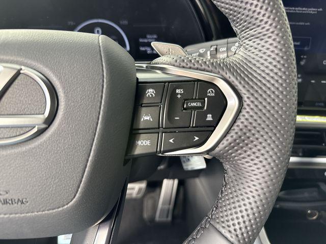new 2025 Lexus TX 500h car, priced at $72,119