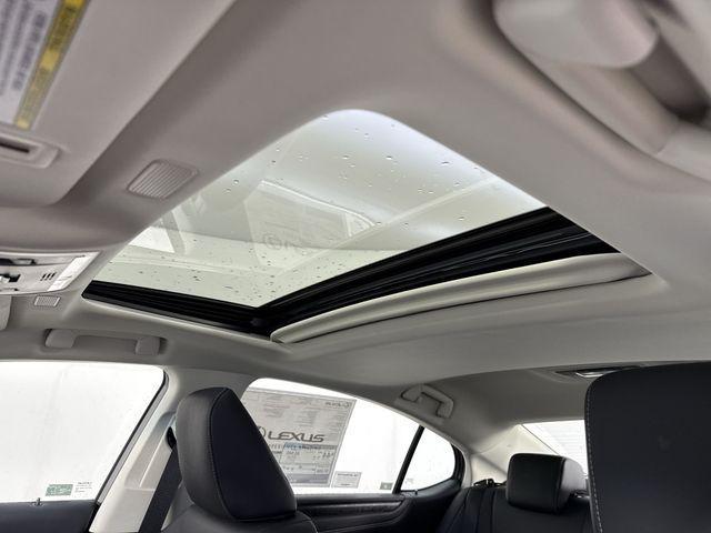 new 2025 Lexus ES 300h car, priced at $49,786