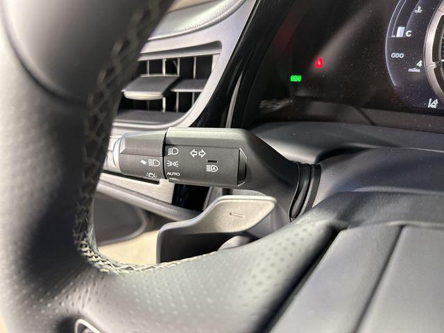 new 2025 Lexus ES 350 car, priced at $53,077