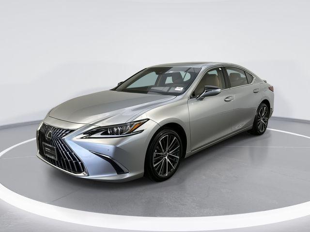 used 2025 Lexus ES 300h car, priced at $45,995
