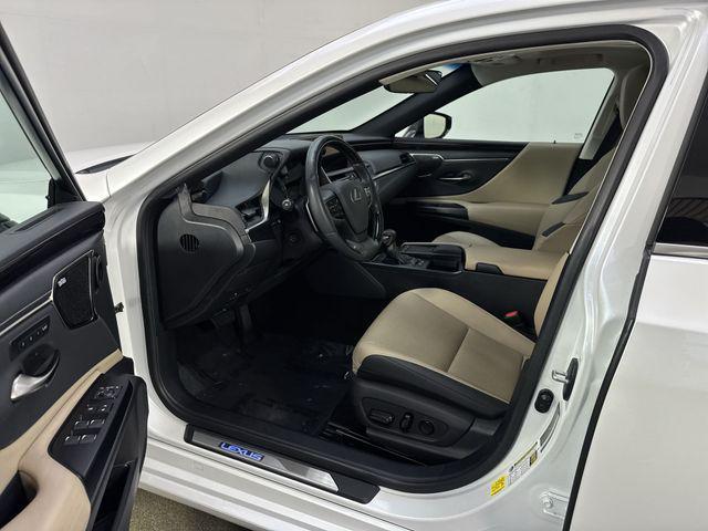 used 2021 Lexus ES 300h car, priced at $33,995