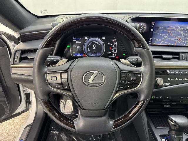 used 2021 Lexus ES 300h car, priced at $33,995