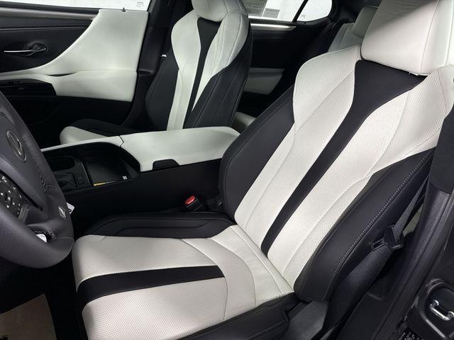 new 2025 Lexus ES 350 car, priced at $51,954