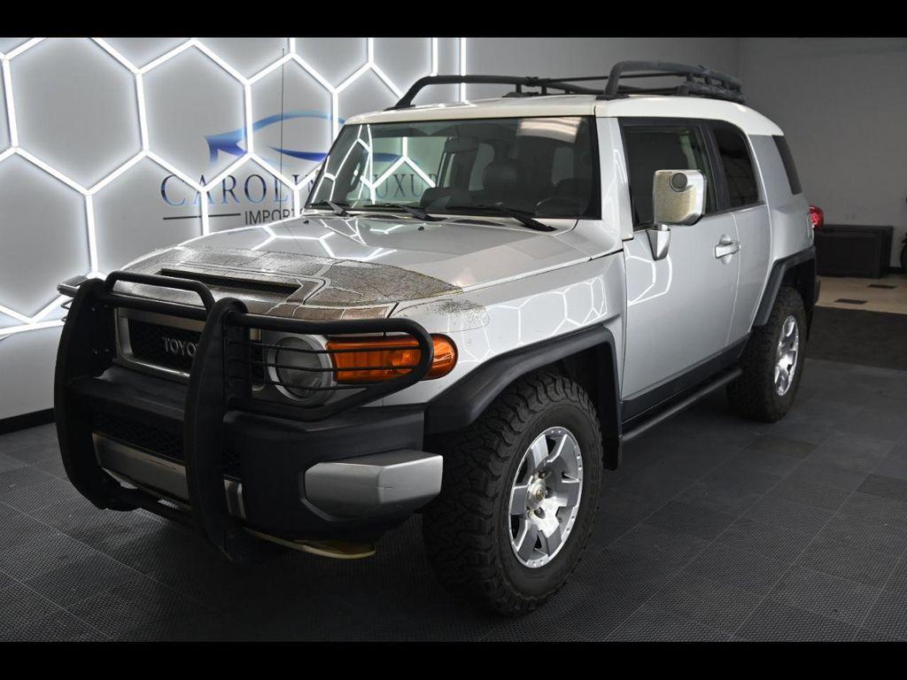 used 2007 Toyota FJ Cruiser car, priced at $10,988