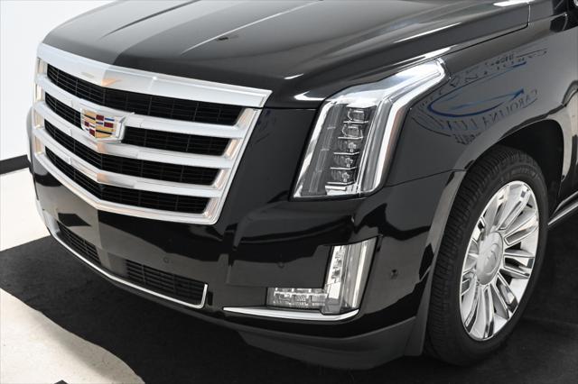 used 2019 Cadillac Escalade ESV car, priced at $35,988