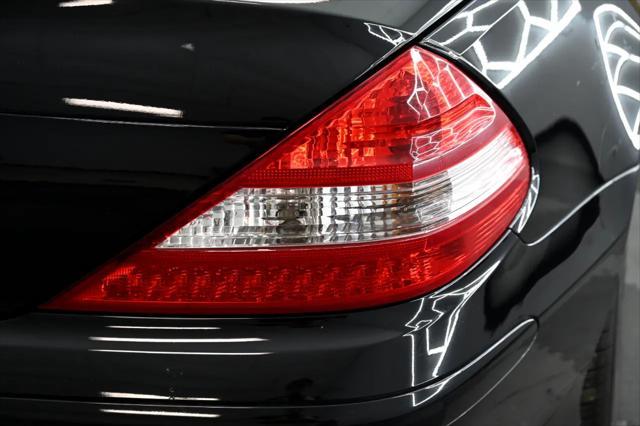 used 2007 Mercedes-Benz SL-Class car, priced at $28,988
