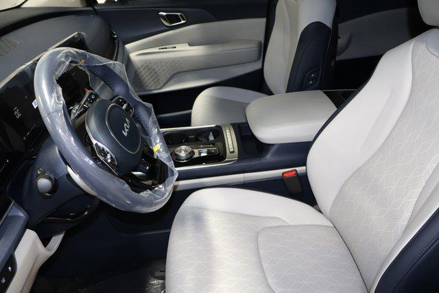new 2026 Kia Carnival Hybrid car, priced at $44,516