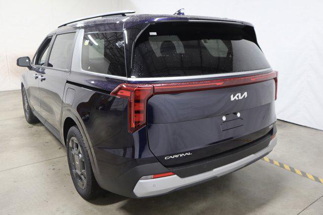 new 2025 Kia Carnival Hybrid car, priced at $42,860