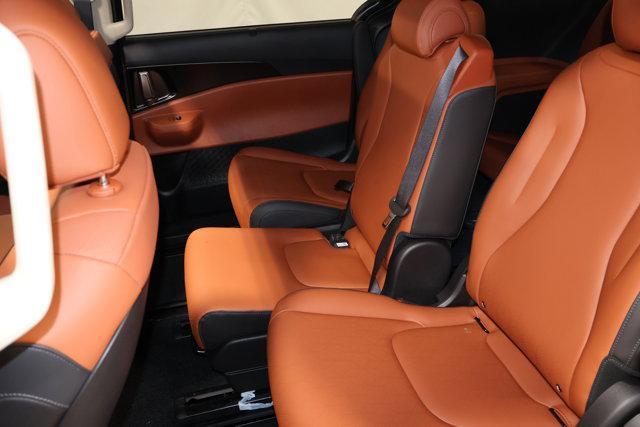 new 2026 Kia Carnival car, priced at $49,285