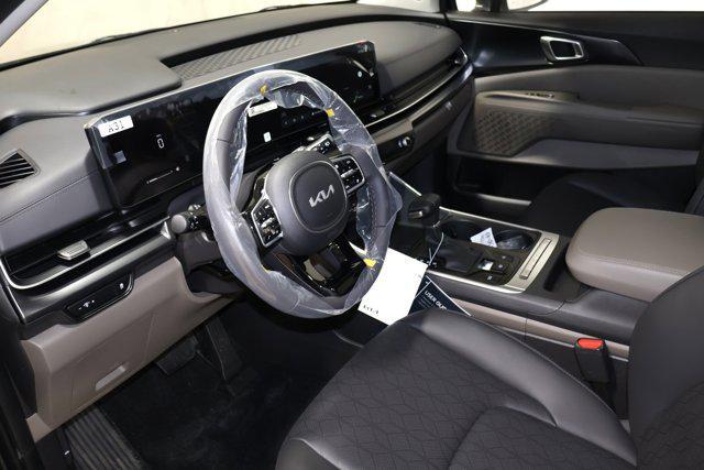 new 2026 Kia Carnival car, priced at $39,954