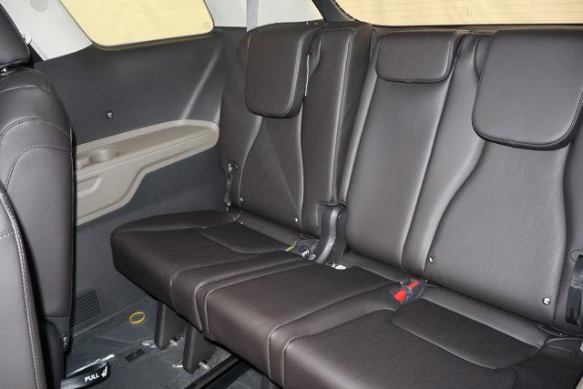 new 2026 Kia Carnival car, priced at $39,954