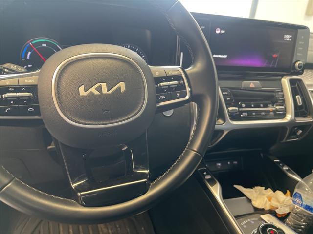 used 2022 Kia Sorento Hybrid car, priced at $30,311