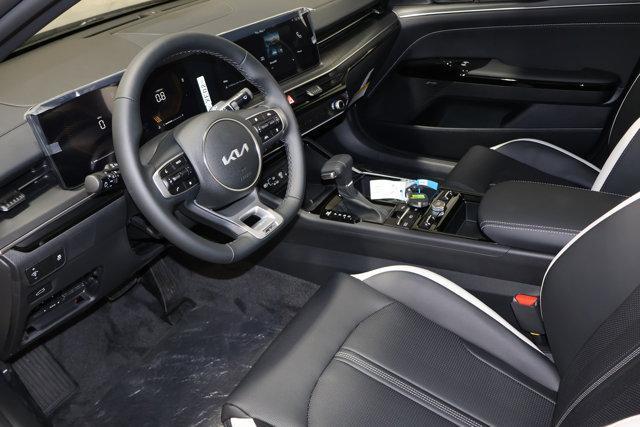 new 2025 Kia K5 car, priced at $29,686