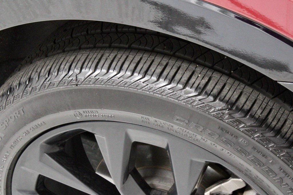 used 2023 Kia Sorento car, priced at $30,820