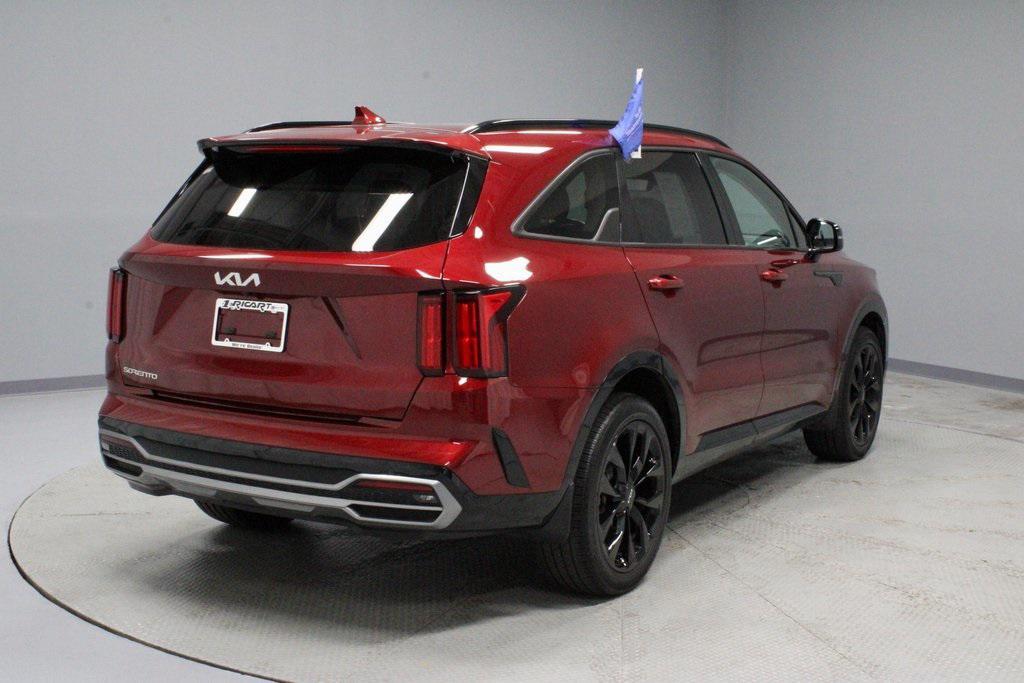 used 2023 Kia Sorento car, priced at $30,820