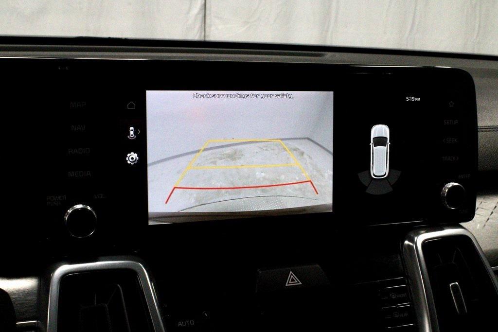 used 2023 Kia Sorento car, priced at $30,820