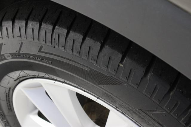 used 2019 Kia Sorento car, priced at $12,830