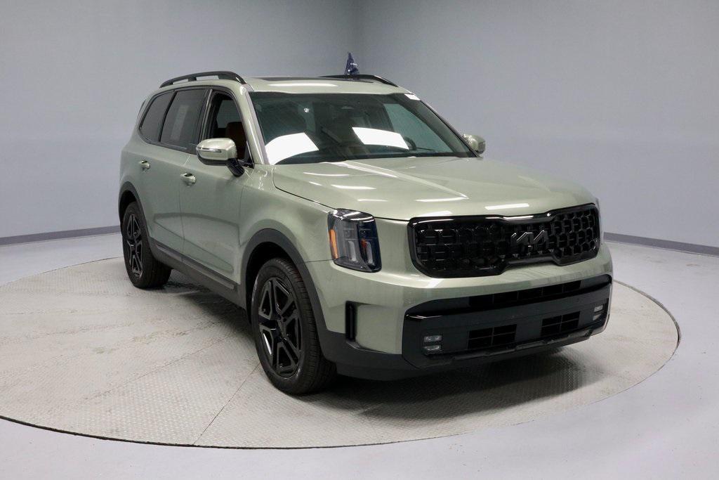 used 2025 Kia Telluride car, priced at $49,048
