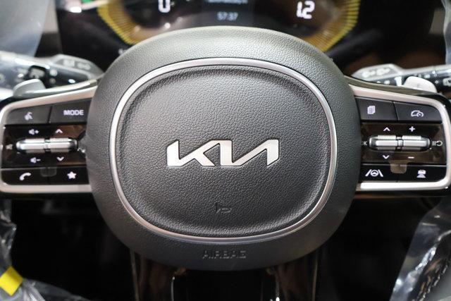 new 2025 Kia Sorento Hybrid car, priced at $40,541